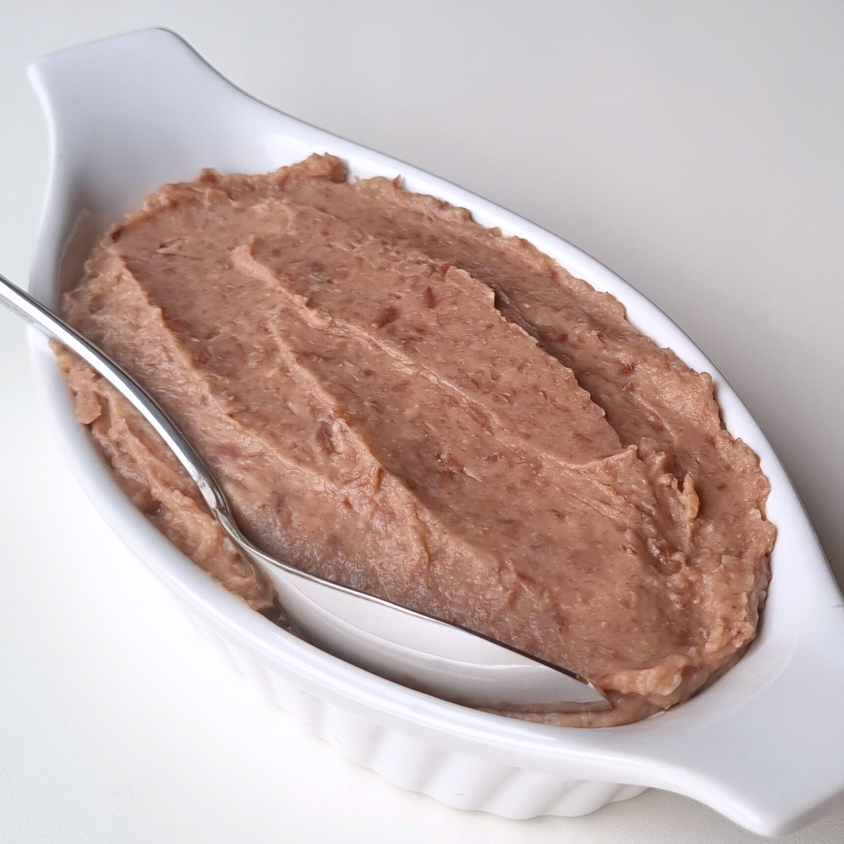 Frijoles refritos / refried beans