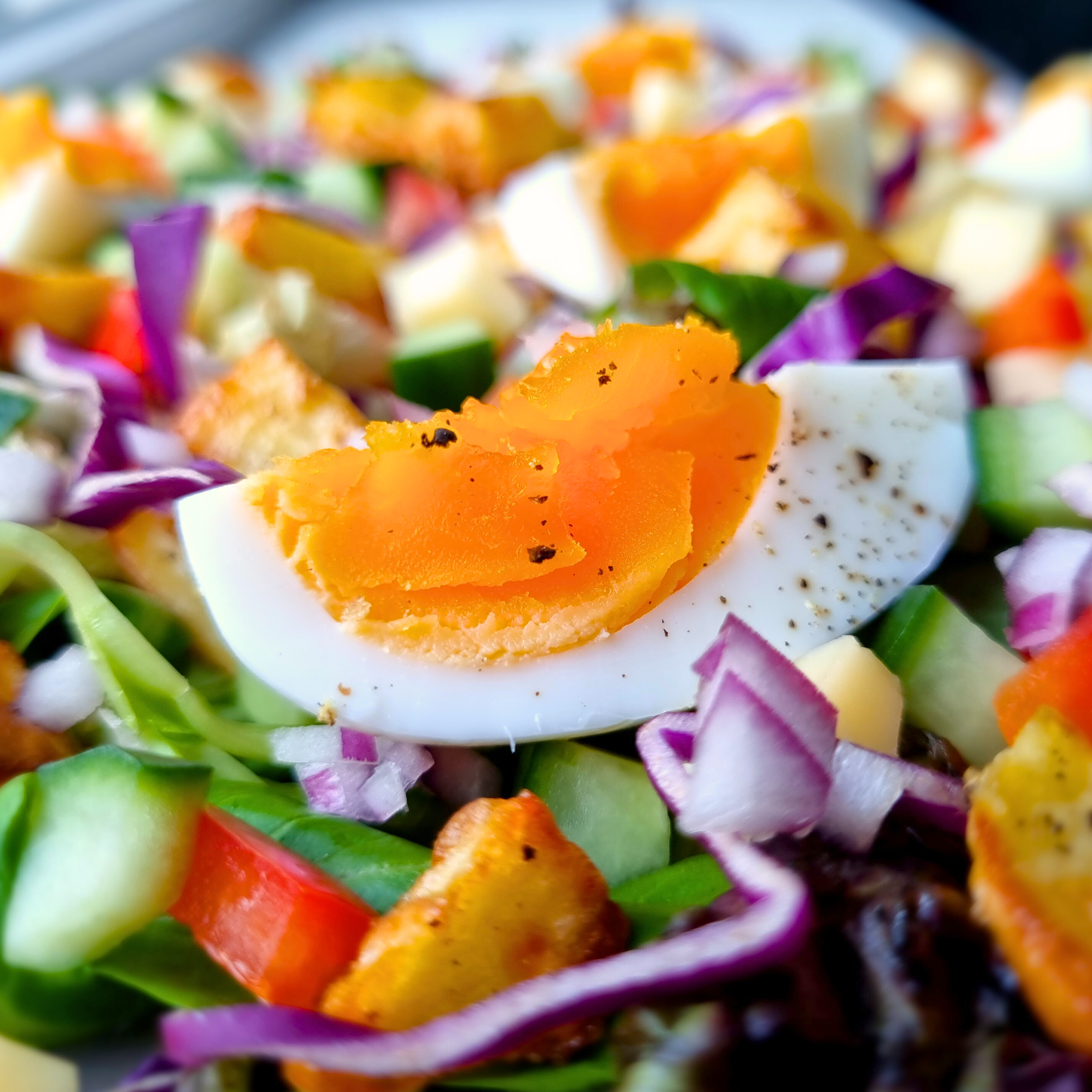 Eiwitrijke Hollandse maaltijdsalade met aardappel & gekookte eieren – 345 kcal p.p.