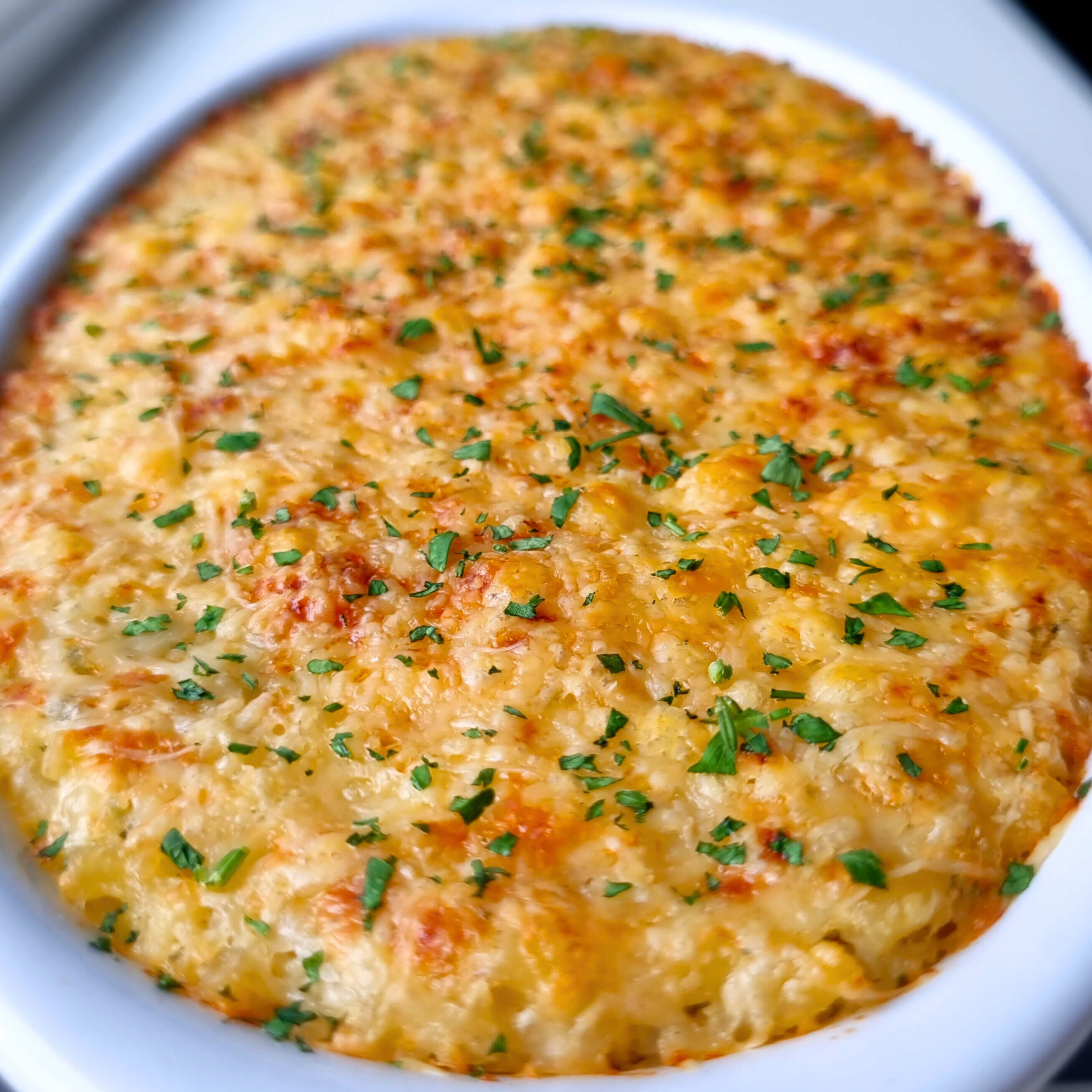 Macaroni ovenschotel met bloemkool & oude kaas